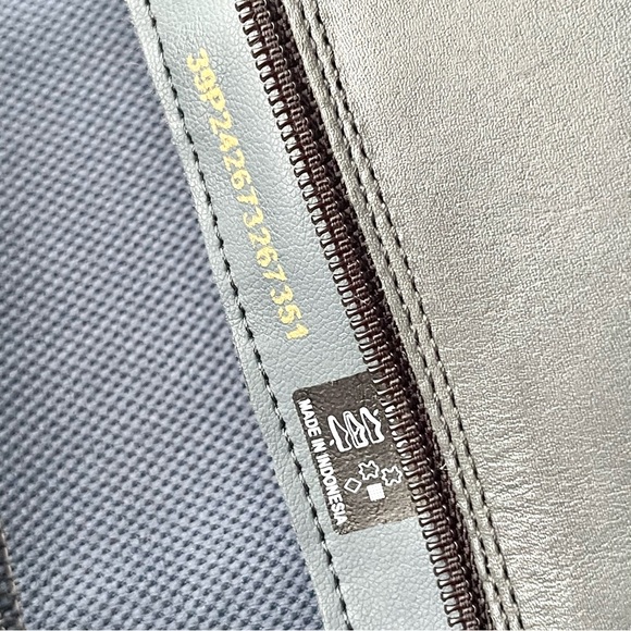 ECCO Tall Gray Leather Heeled Boots Ankle Strap Side Zip | EU 39 US 8.5 - Picture 9 of 11